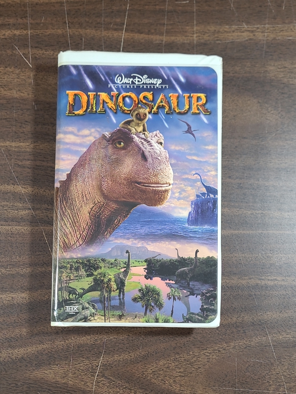 Walt Disney "Dinosaur" VHS - Movie in Clamshell